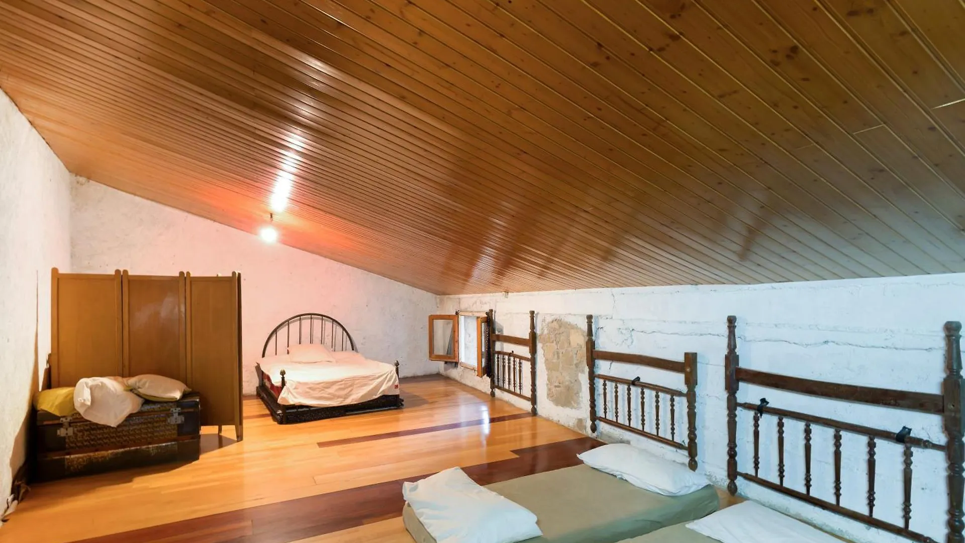 Casa Refugi Les Orenetes Rocafort  Chalet Rocafort (Catalonia)